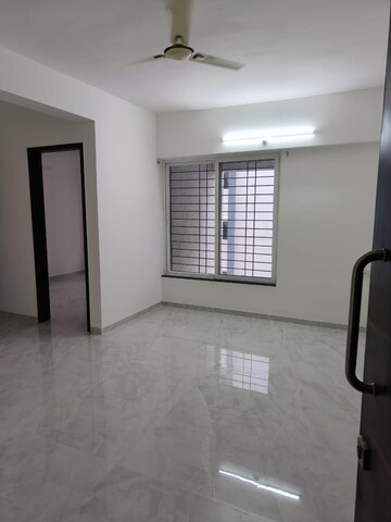 Room in 2 BHK Apartment at RR Lunkad 66 Avenue, Pimple Nilakh – for Rent
