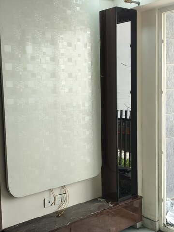 Room in 3.5 BHK Builder Floor at M3M Soulitude, Sector 89 – for Rent