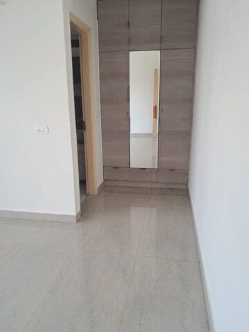 Room in 4 BHK Builder Floor at Palam Vihar Residents Association, Palam Vihar – for Rent