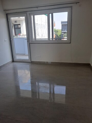 Room in 4 BHK Builder Floor at Palam Vihar Residents Association, Palam Vihar – for Rent