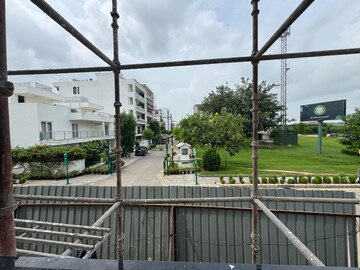 Balcony in 4 BHK Builder Floor at Central Park Flower Valley Mikasa Plots, Sohna Sector 33 – for Sale