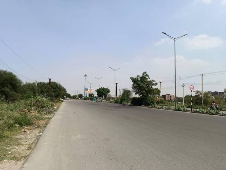 Exterior View, bharat colony  97 Sq.Yd. Plot In Bharat Colony Faridabad 9042520