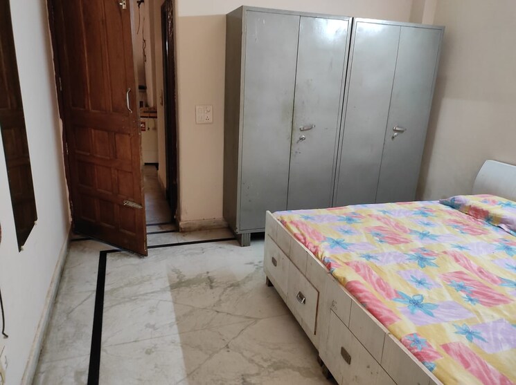 Bedroom, global-foyer 4 Bedroom 1850 Sq.Ft. Builder Floor In Sector 43 Gurgaon 9042549