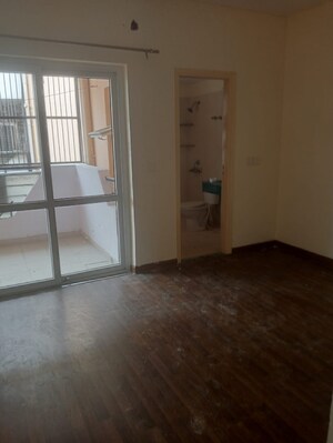 Room in 3 BHK Apartment at BPTP Park 81, Sector 81 – for Sale