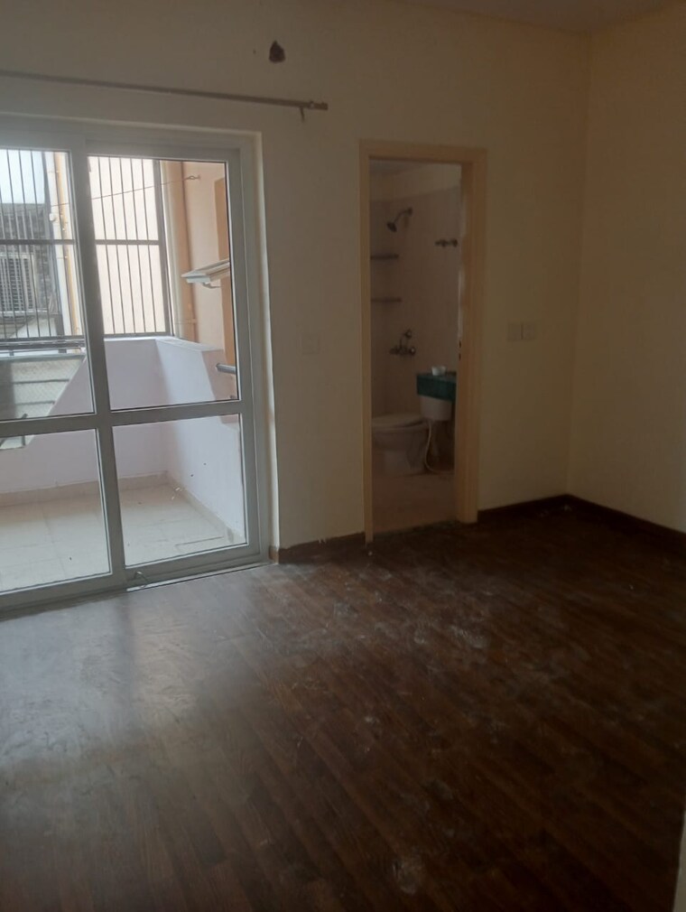 Room, bptp-park-81 3 Bedroom 300 Sq.Yd. Apartment In Sector 81 Faridabad 9042568