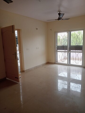 Room in 3 BHK Apartment at BPTP Park 81, Sector 81 – for Sale