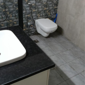 Bathroom in 4 BHK Villa at Uchdpl Veridia Oakwood Enclave, Wave City – for Rent
