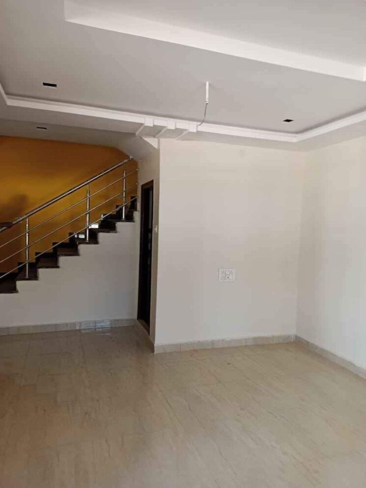 Room, vrr-sr-arcade 3 Bedroom 143 Sq.Yd. Villa In Nagaram Hyderabad 9042545