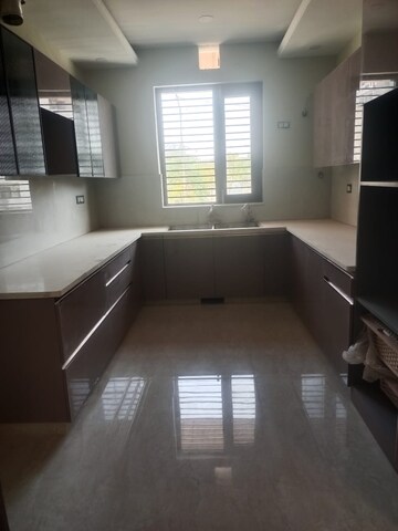 Kitchen in 3 BHK Builder Floor at BPTP Parklands, Sector 76 – for Rent