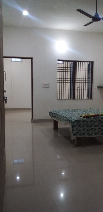 1 BHK Builder Floor For Rent in Susuwahi