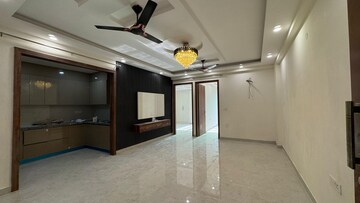 Room in 3 BHK Builder Floor at Palm Residency Chhatarpur, Chattarpur – for Rent