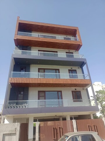 3 BHK Builder Floor – Exterior View View at BPTP Parklands, Sector 76 - for Rent