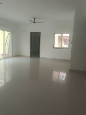 Room in 3.5 BHK Penthouse at Atul Western Hills TownHouses, Baner – for Rent