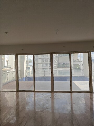 Room in 4 BHK Apartment at Marvel Cascada, Balewadi – for Rent
