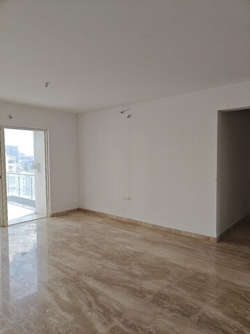 Room in 4 BHK Apartment at Marvel Cascada, Balewadi – for Rent