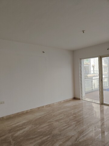 Room in 4 BHK Apartment at Marvel Cascada, Balewadi – for Rent