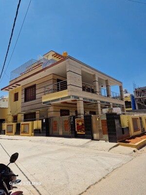 6+ BHK Independent House For Sale in Ramamurthy Nagar