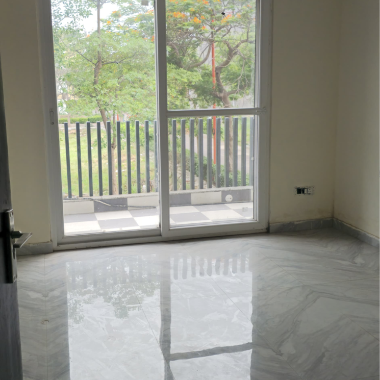 Room, smart-world-gems 2.5 Bedroom 1103 Sq.Ft. Builder Floor In Sector 89 Gurgaon 9042655