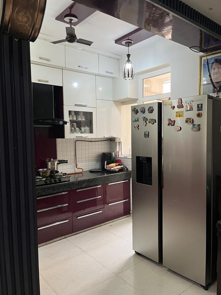 Kitchen, dlf-richmond-park 3 Bedroom 2040 Sq.Ft. Apartment In Sector 43 Gurgaon 9042694