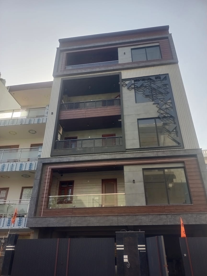 3 BHK + Pooja Room Builder Floor For Rent in BPTP Park Central