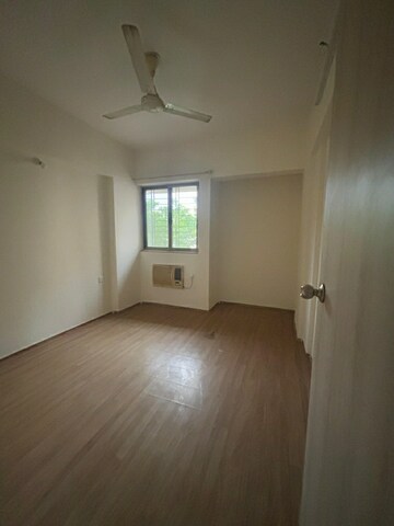 Room in 1 BHK Apartment at Lodha Casa Bella Gold, Dombivli East – for Rent