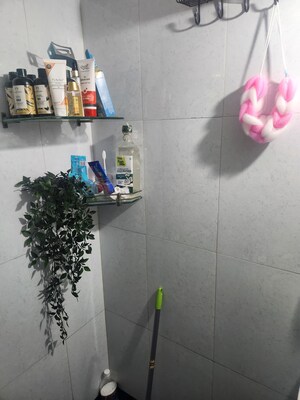 Furnished Amenities in 2 BHK Apartment at Mumbai Jai Raj Ratna, Goregaon West – for Sale