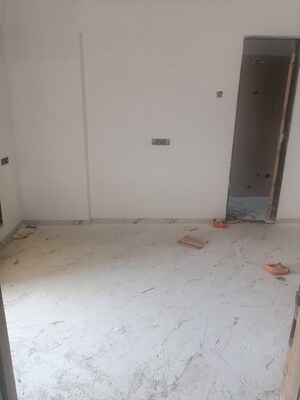 Room in 2 BHK Apartment at Rajasthan Surya Square, Matunga – for Sale