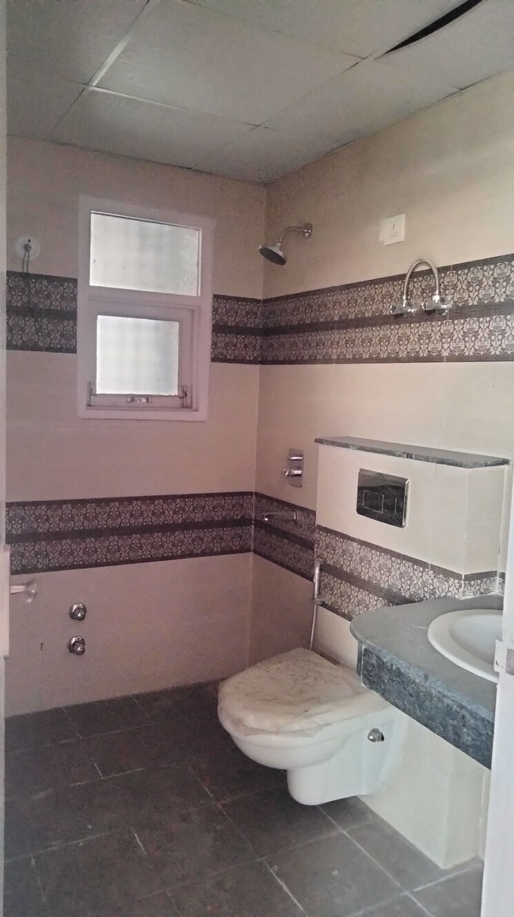 Kitchen, pareena-the-elite-residences 3 Bedroom 1865 Sq.Ft. Apartment In Sector 99 Gurgaon 9042757