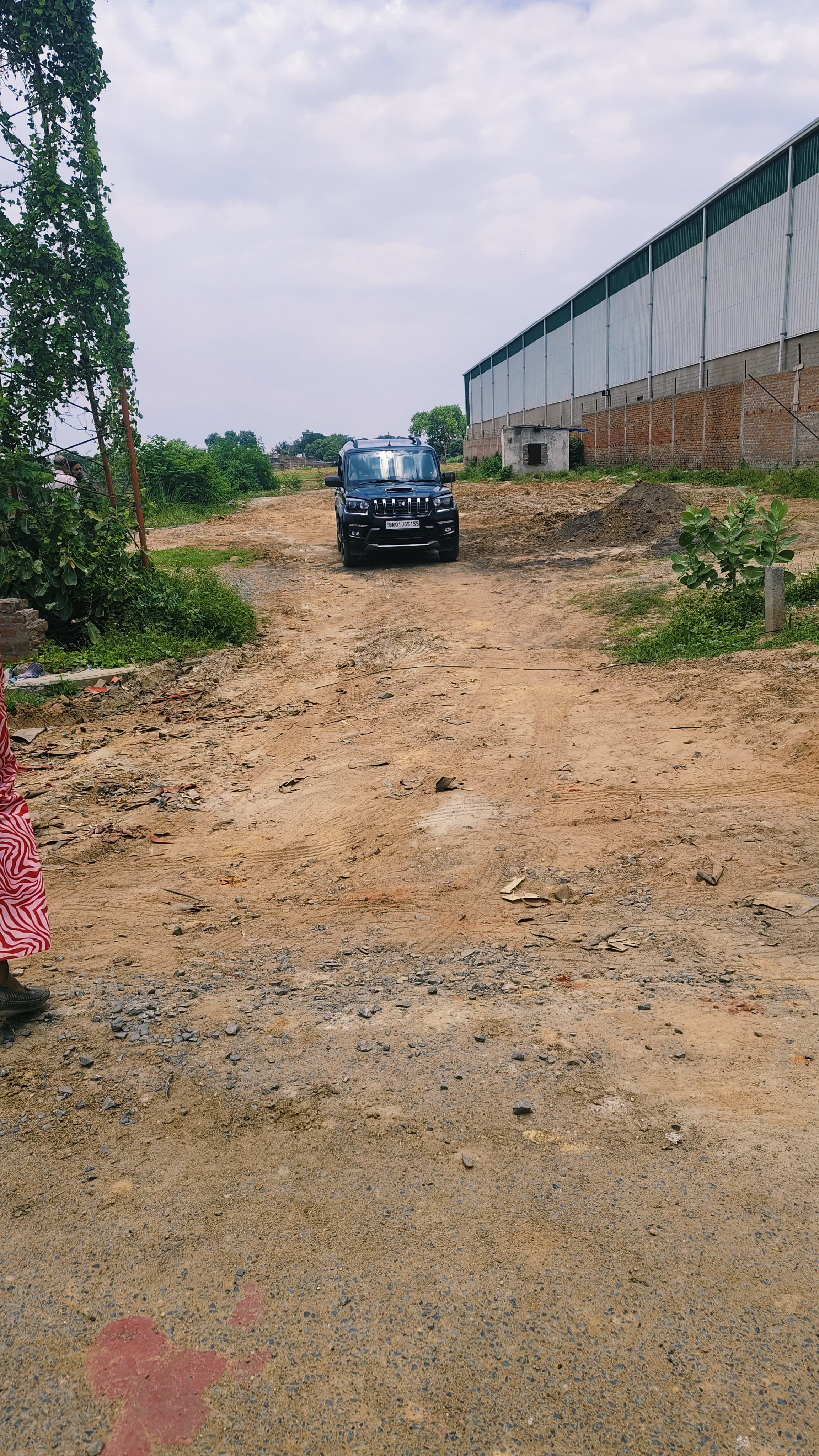 Plot For Sale in Barsana City 