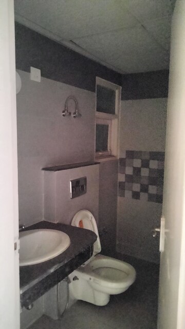 Bathroom in 3 BHK Apartment at Pareena The Elite Residences, Sector 99 – for Rent