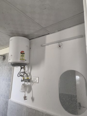 Furnished Amenities in 2 BHK Apartment at Suncity Avenue 76, Sector 76 – for Rent