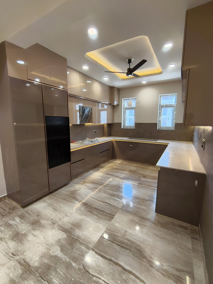 Kitchen, green fields colony 4 Bedroom 2500 Sq.Ft. Builder Floor In Green Fields Colony Faridabad 9042840