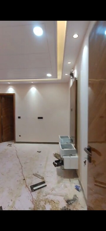 Bathroom in 3.5 BHK Builder Floor at Puri PP City Centre, Pitampura – for Rent