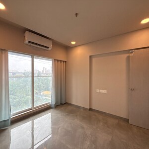 Room in 1 BHK Apartment at Shraddha Shivkunj, Janata Colony – for Sale