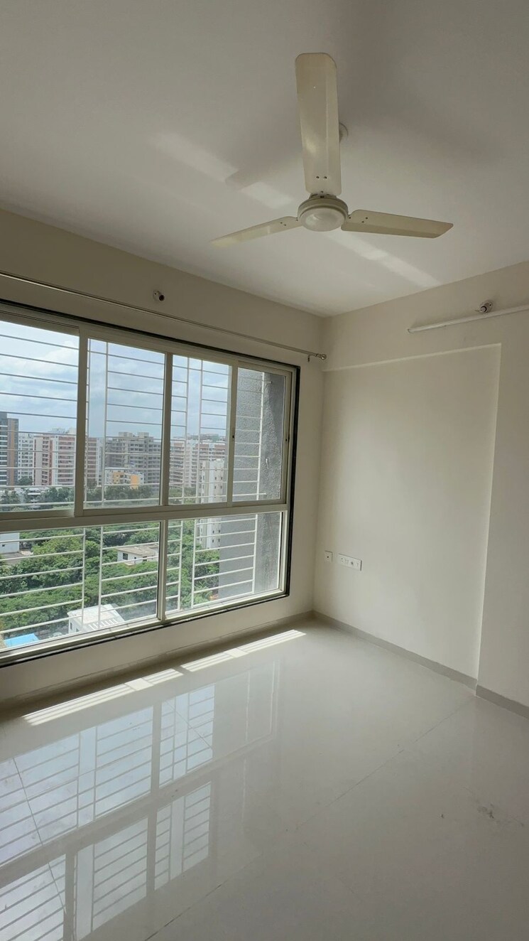 Room, basil-mondale 3 Bedroom 1013 Sq.Ft. Apartment In Mundhwa Pune 9042864