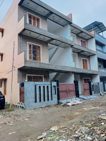 4 BHK Independent House For Sale in Sahastradhara Road