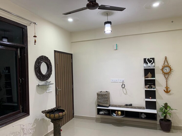 Hall, patel nagar 2 Bedroom 700 Sq.Ft. Builder Floor In Patel Nagar Gurgaon 9042909
