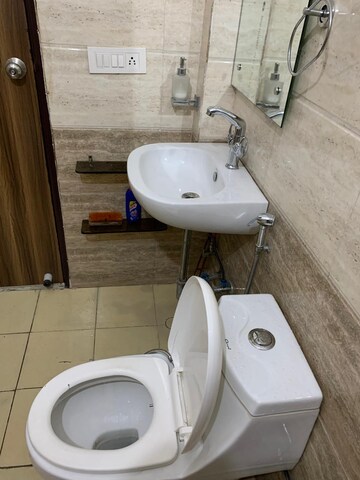 Bathroom in 2 BHK Builder Floor at Patel Nagar – for Rent