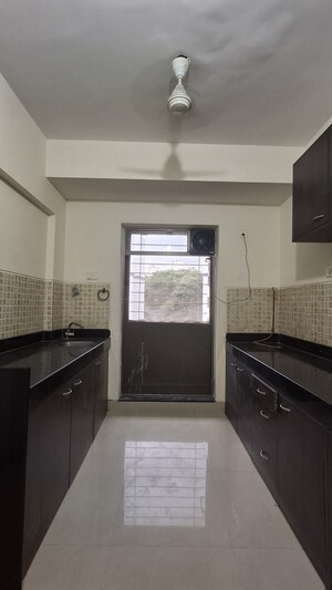 Kitchen in 2 BHK Apartment at Raheja Reflections, Kandivali East – for Sale