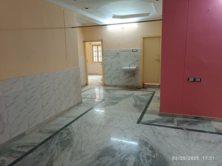 Room, old bowenpally 2 Bedroom 1100 Sq.Ft. Apartment In Old Bowenpally Hyderabad 9042921