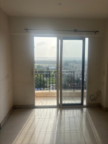 Room in 2 BHK Apartment at Signature The Serenas, Sohna Sector 36 – for Rent