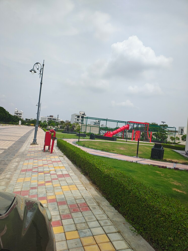 Exterior View, breez-flora-avenue-33 2 Bedroom 1000 Sq.Ft. Apartment In Sohna Sector 33 Gurgaon 9042952