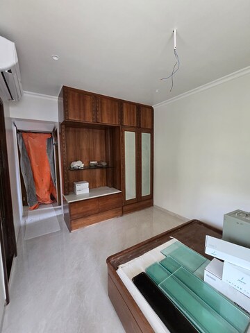 Bedroom in 3 BHK Apartment at Panju Mahal, Bandra West – for Rent