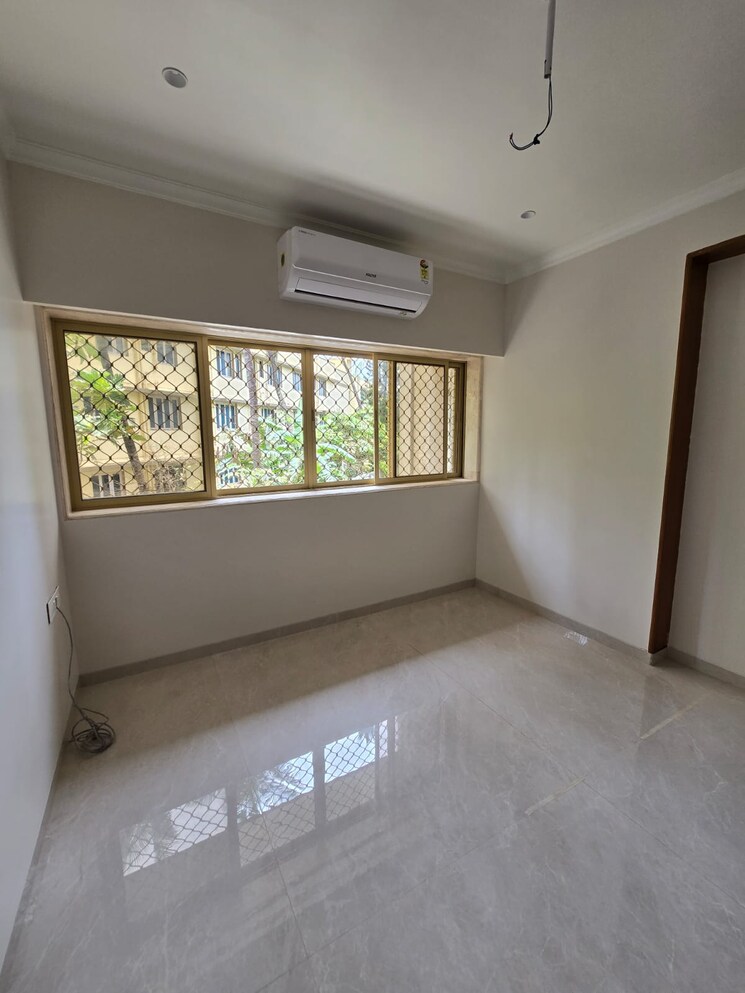 Room, panju-mahal 3 Bedroom 1300 Sq.Ft. Apartment In Bandra West Mumbai 9042955