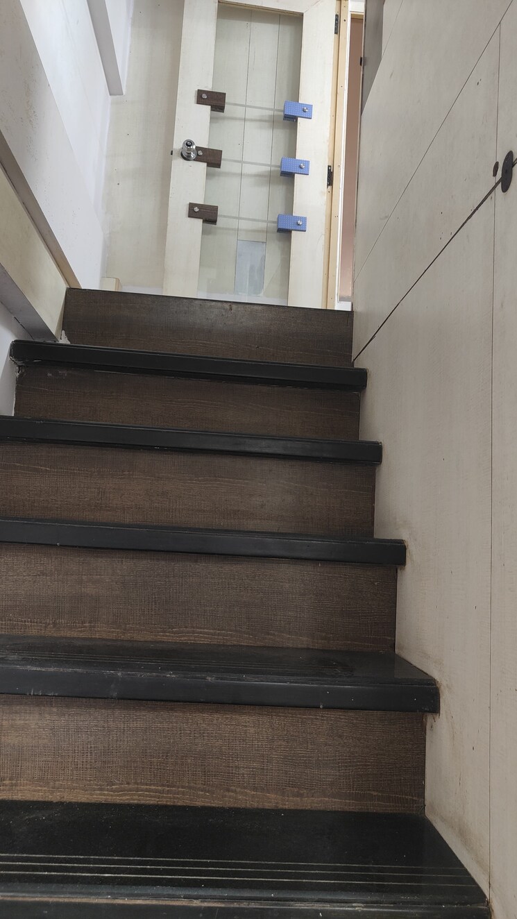 undefined, ijmima-complex Commercial Office Space 400 Sq.Ft. In Malad West Mumbai 9042900