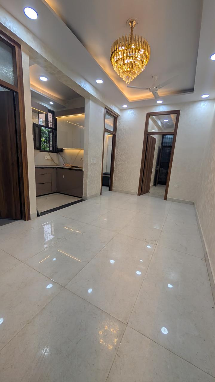 2 BHK Builder Floor For Sale in Gyan Khand II