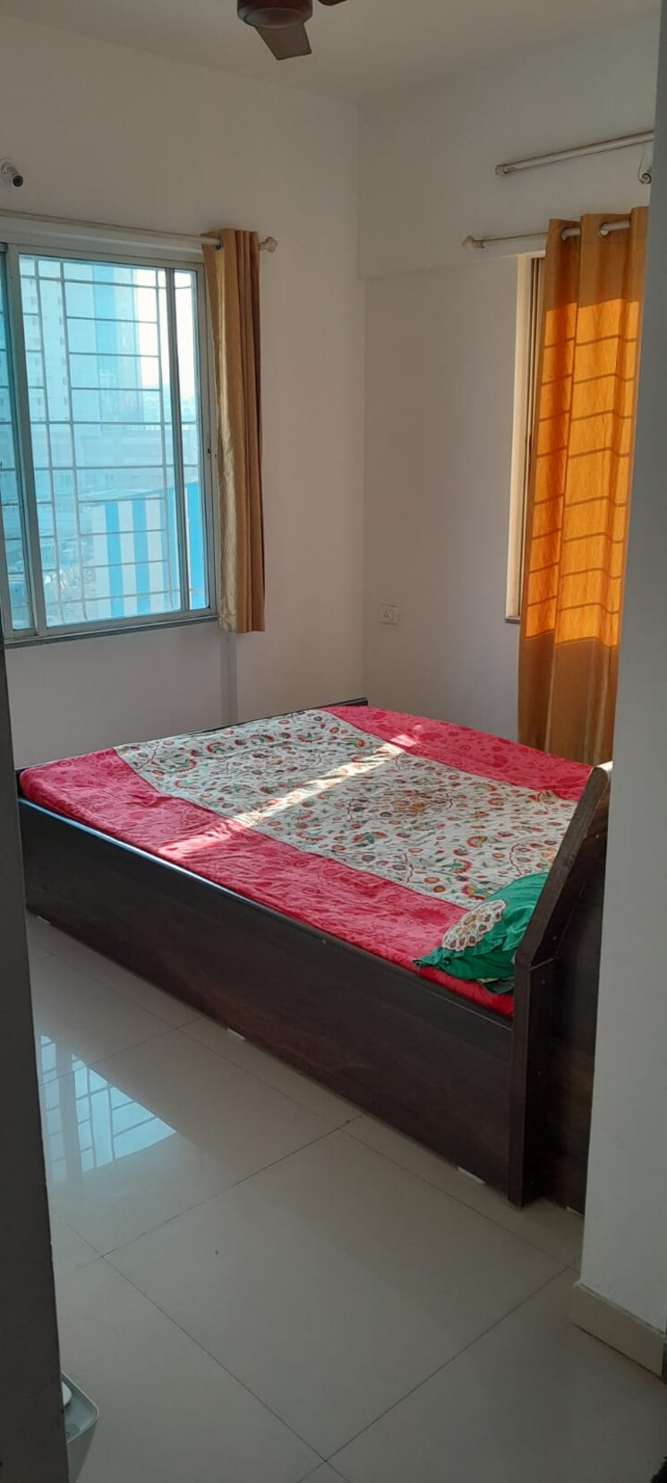 Bedroom, gera-parkview-i 2 Bedroom 1000 Sq.Ft. Apartment In Kharadi Pune 9042966