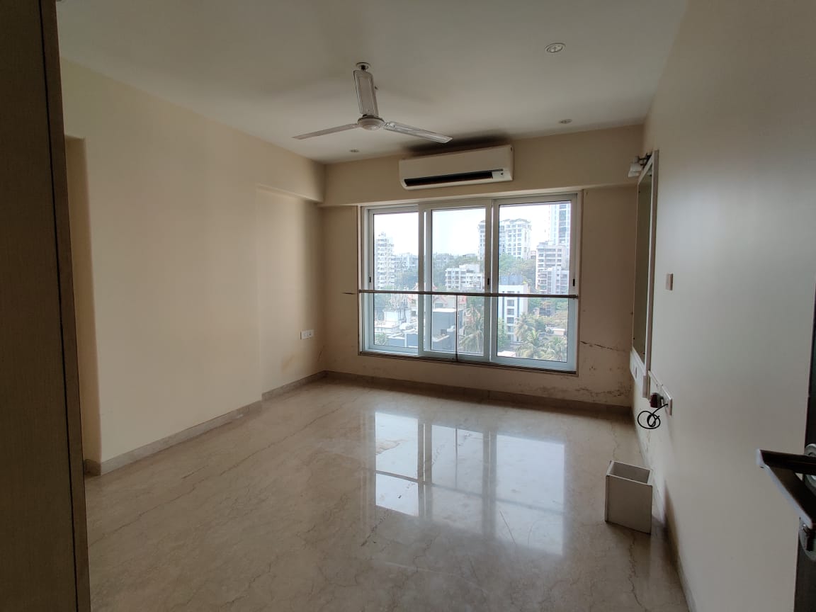 3 BHK Apartment For Rent in Mirchandani Triton