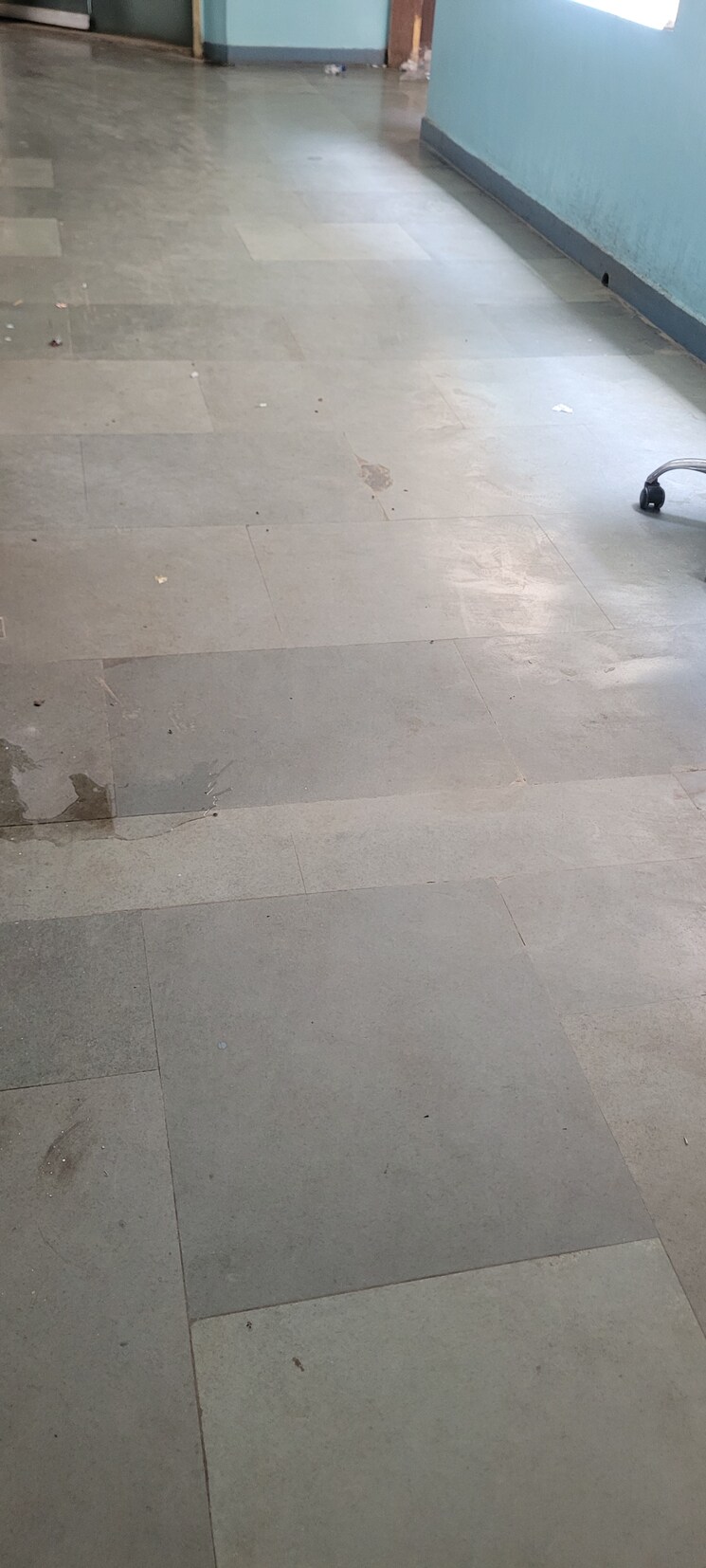 Bathroom, ansal-sushant-shopping-arcade Commercial Shop 240 Sq.Ft. In Sector 27 Gurgaon 9043032