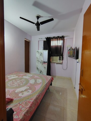 Bedroom in 2 BHK Apartment at Adore Happy Homes, Sector 86 – for Rent